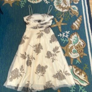 Super cute dress for a wedding or special evening!  Like new condition!